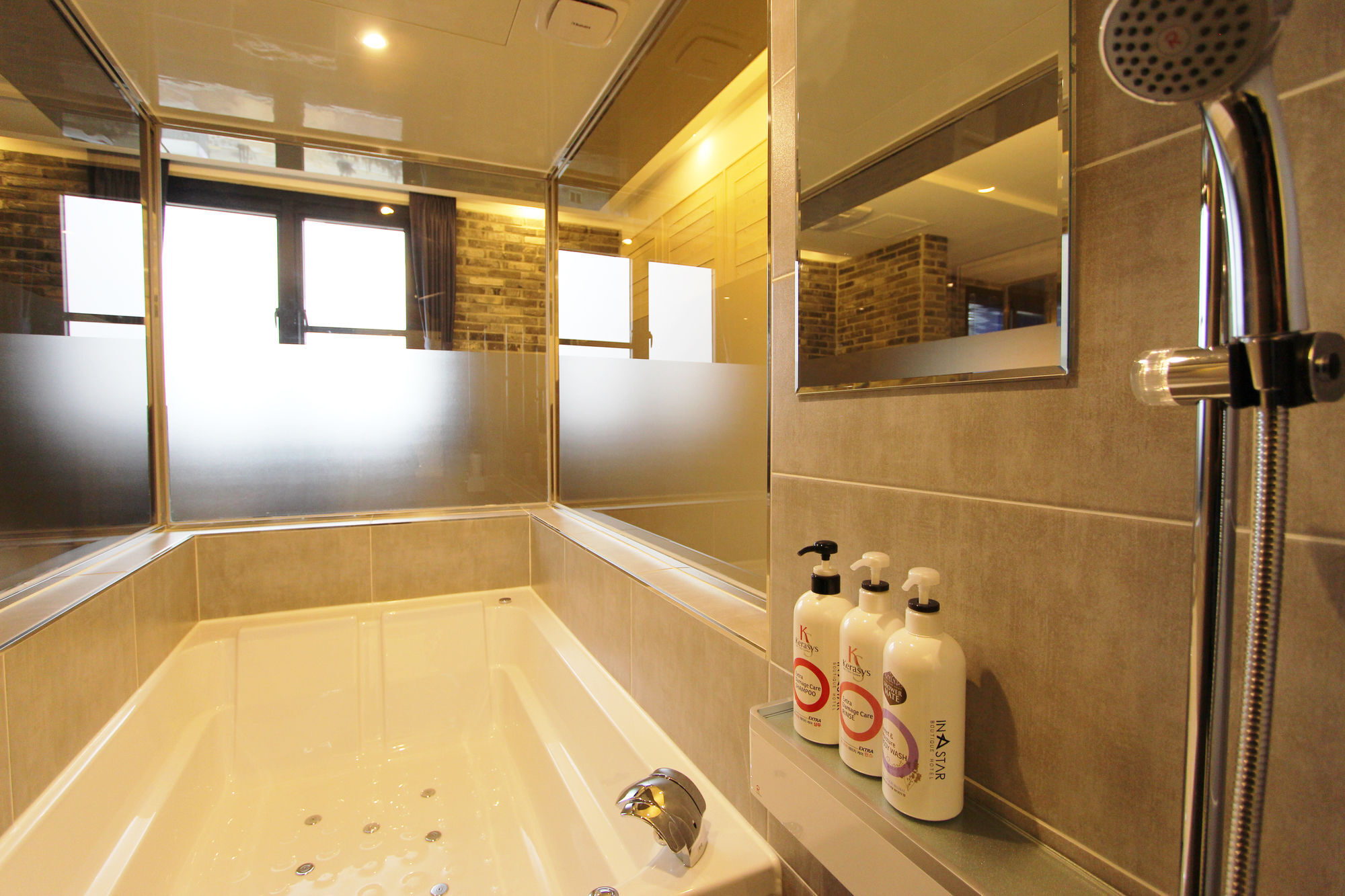 Instar Tourist Hotel 대구광역시 외부 사진